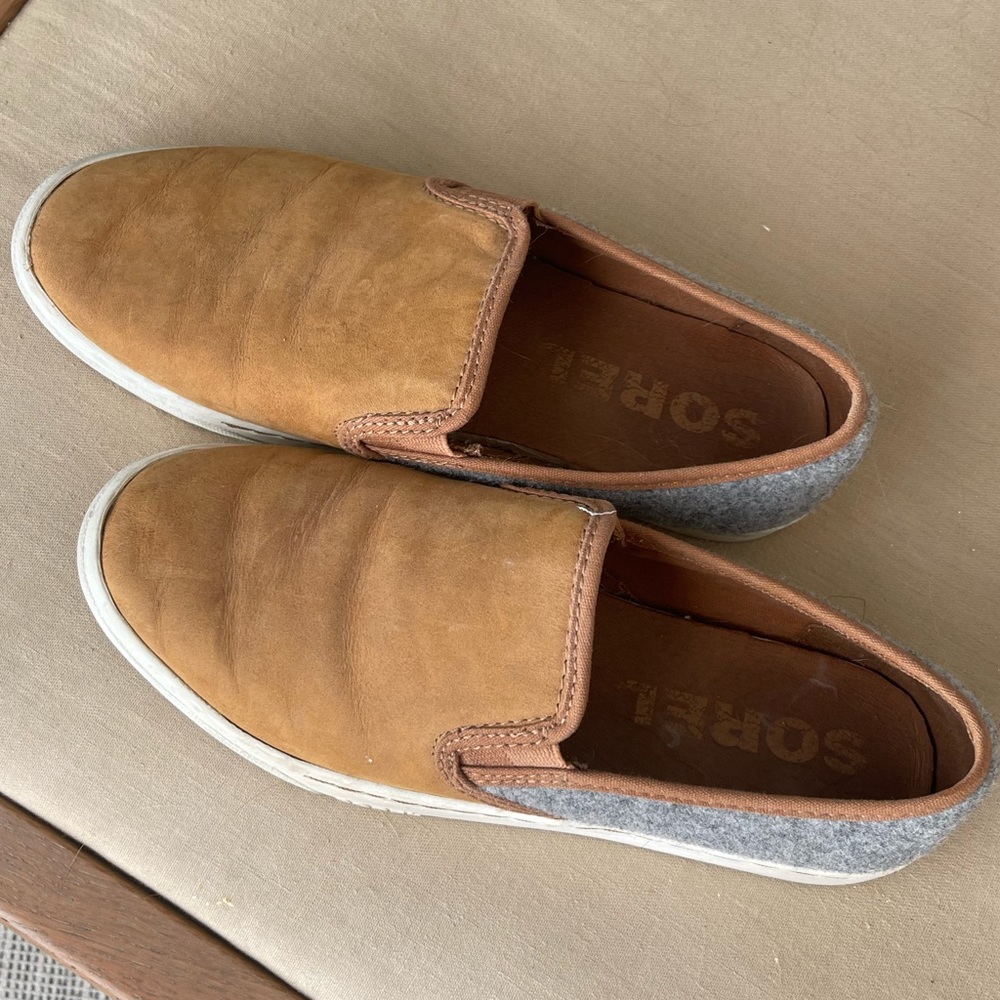 SOREL color block slide on